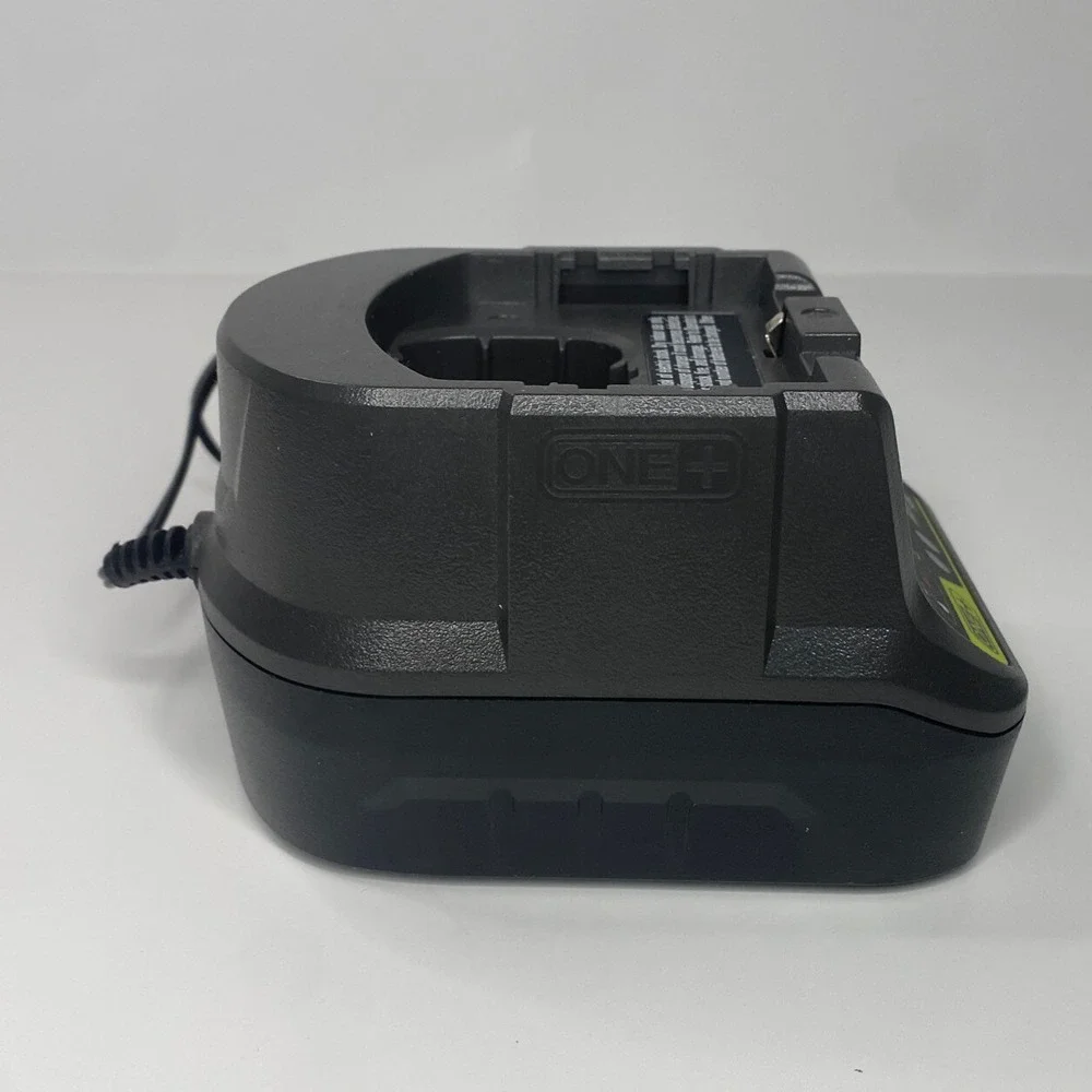 18V Ryobi P118B Lithium Ion 18 Volt Compact Battery Charger New No Box.EXCELLENT
